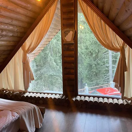 Eleven Alpesi faház *