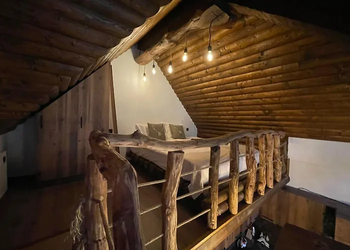 Eleven Alpesi faház